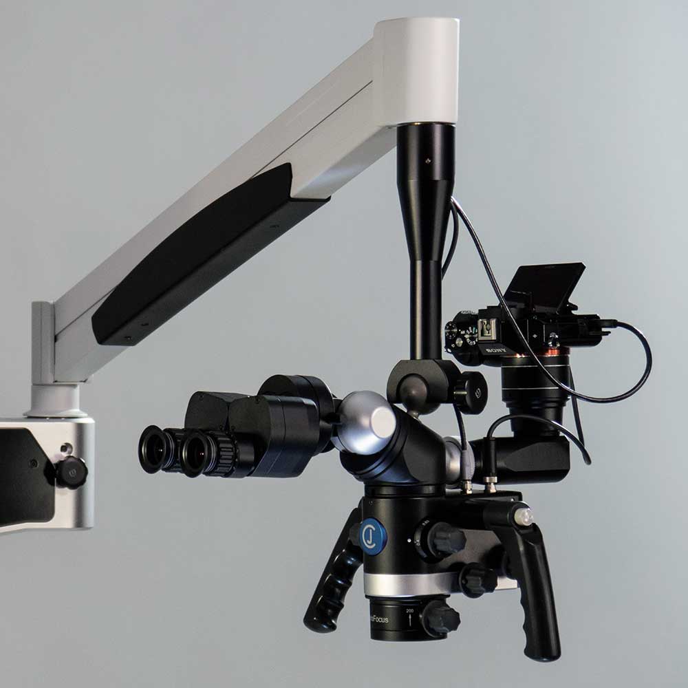 cjoptikdentalscope4 Media Endodontics